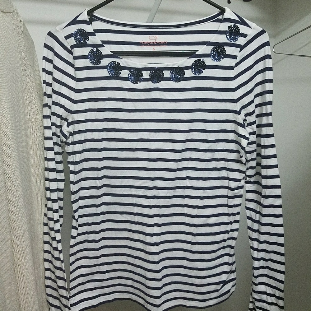 Vineyard vines small